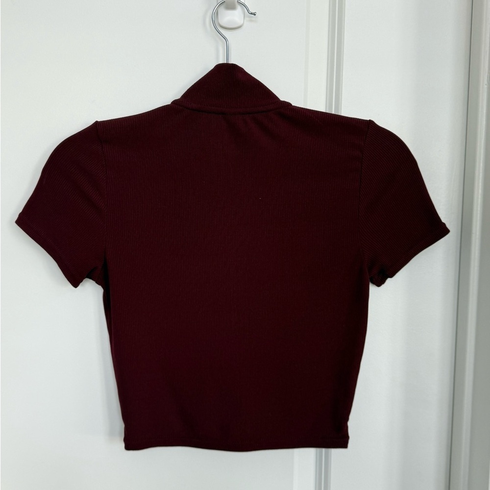 Maroon Short Sleeve Zip-Up Top - Picture 2 of 2